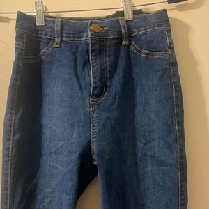 Skinny jeans ankle cut